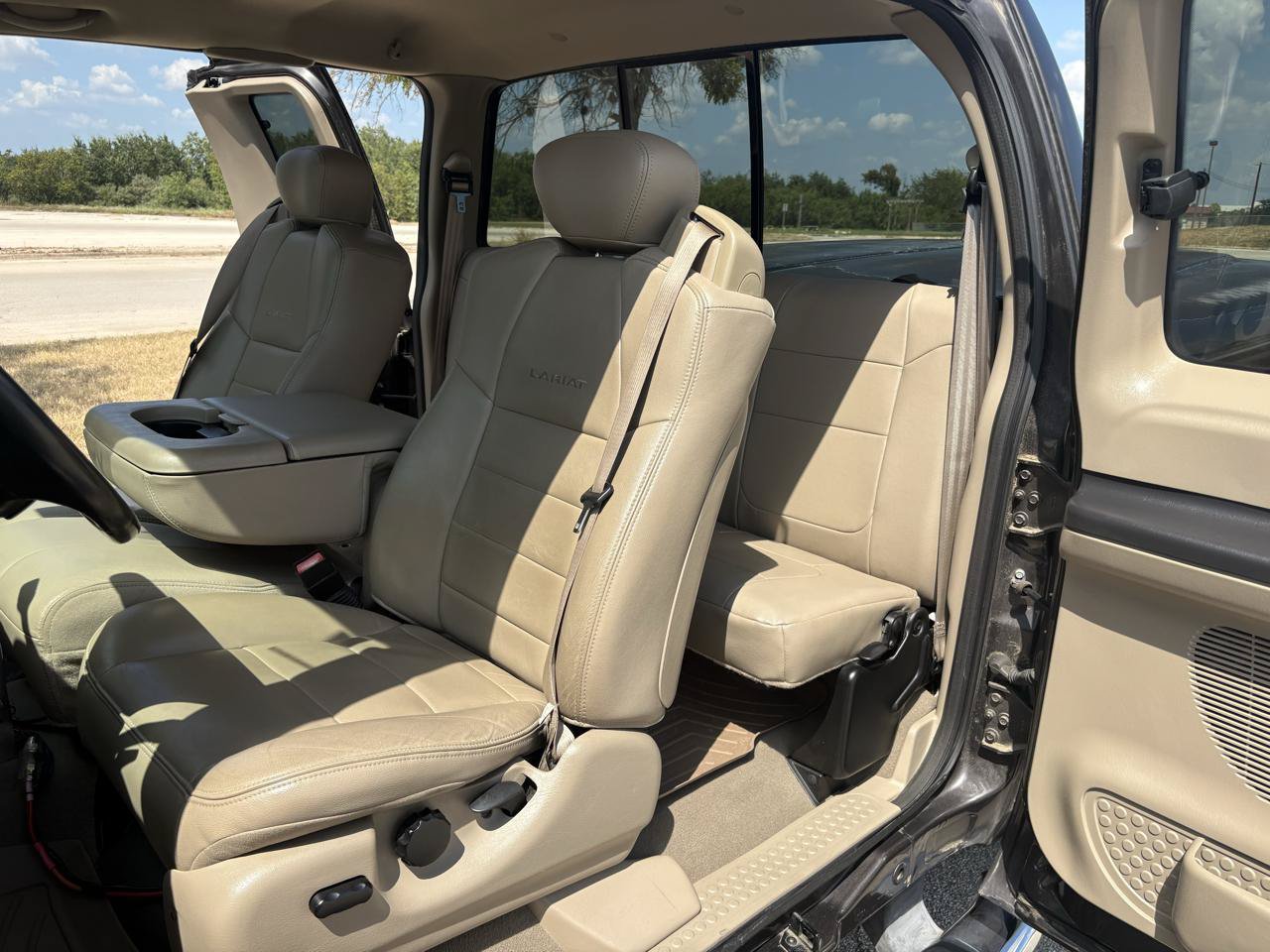Used 2006 Ford F250 Lariat AWD/4WD image 40