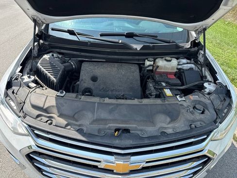 Used 2018 Chevrolet Traverse High Country AWD/4WD image 10