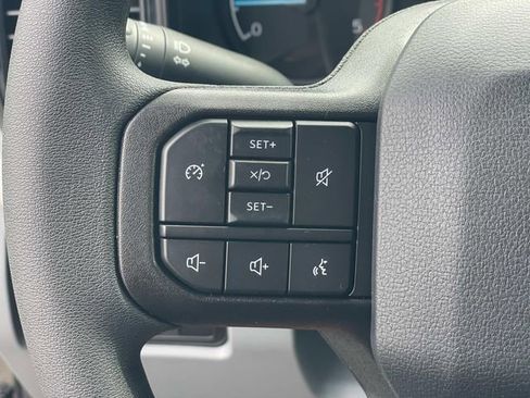 New 2026 Ford F250 4x4 Crew Cab Super Duty image 8