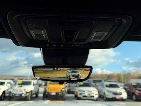 Certified 2024 GMC Sierra 2500 AT4 w/ Technology Package image 25