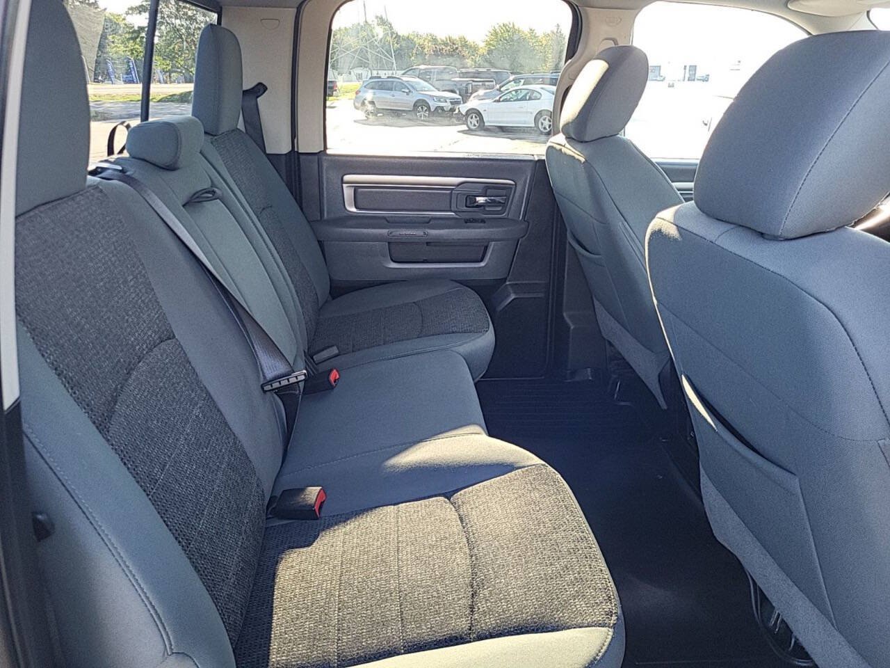 Used 2016 RAM 1500 Big Horn AWD/4WD image 10