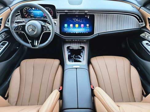 New 2026 Mercedes-Benz E 450 4MATIC Sedan image 12