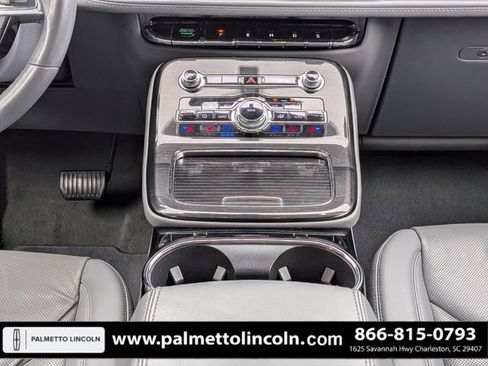 Used 2023 Lincoln Nautilus Reserve FWD image 19