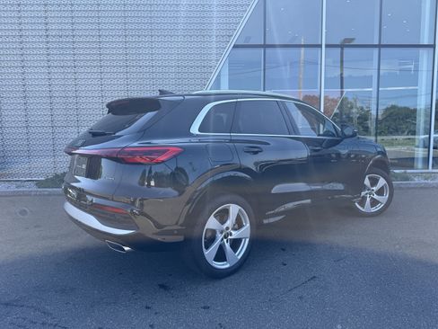 Certified 2025 Audi Q5 Premium Plus w/ Premium Plus AWD/4WD image 3