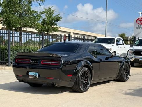 Used 2023 Dodge Challenger SRT Hellcat RWD image 5