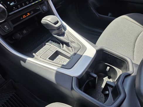 Certified 2024 Toyota RAV4 LE FWD image 22