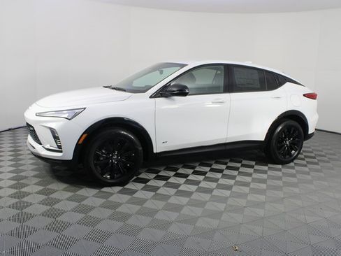 New 2026 Buick Envista Sport Touring w/ Convenience I Package image 2