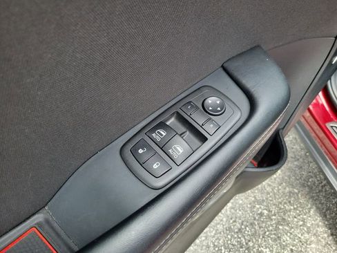 Used 2022 Dodge Challenger R/T Scat Pack w/ Driver Convenience Group RWD image 10