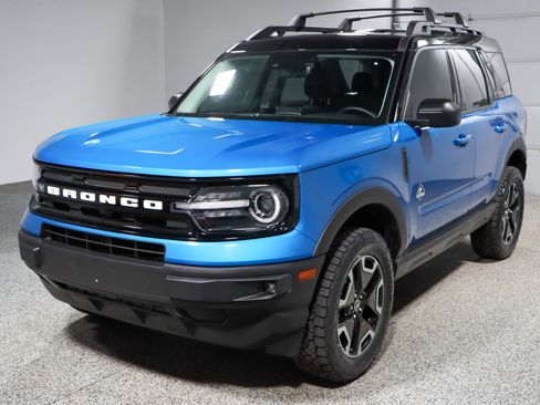 Used 2022 Ford Bronco Sport Outer Banks w/ Tech Package image 30