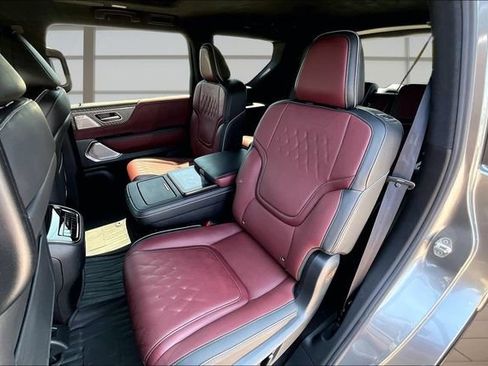 Used 2025 INFINITI QX80 Autograph AWD/4WD image 25
