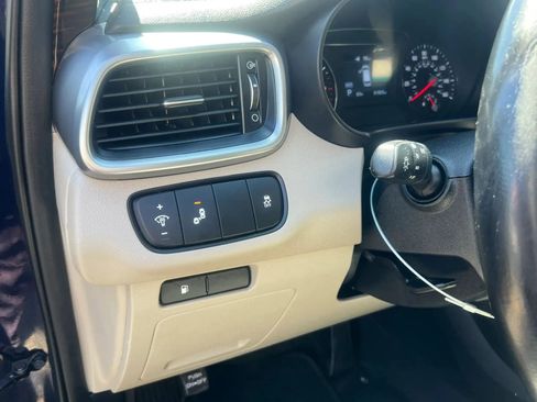 Used 2020 Kia Sorento LX w/ LX I4 Convenience Package AWD/4WD image 13
