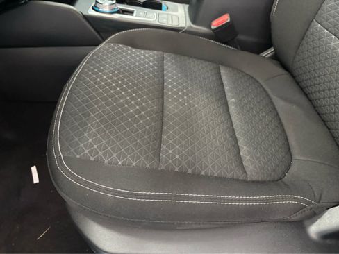 Certified 2023 Ford Escape Active AWD/4WD image 22