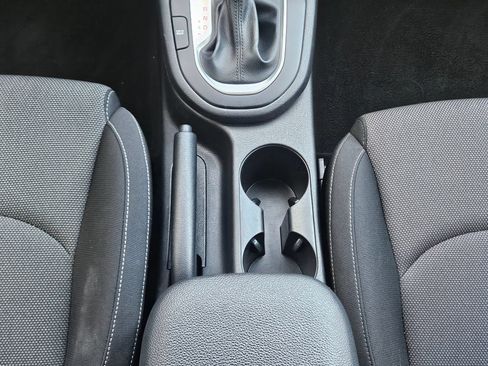Used 2024 Kia Forte LXS FWD image 12