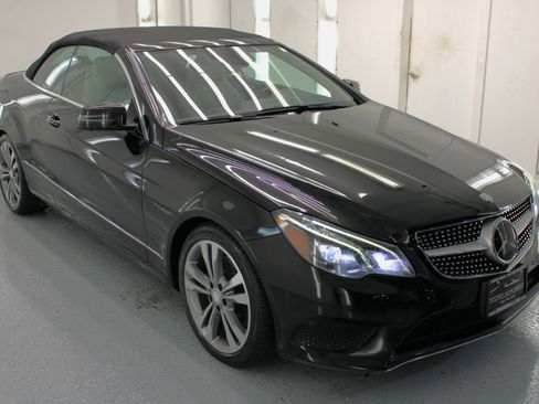 Used 2016 Mercedes-Benz E 400 Cabriolet w/ Premium 3 Package image 32