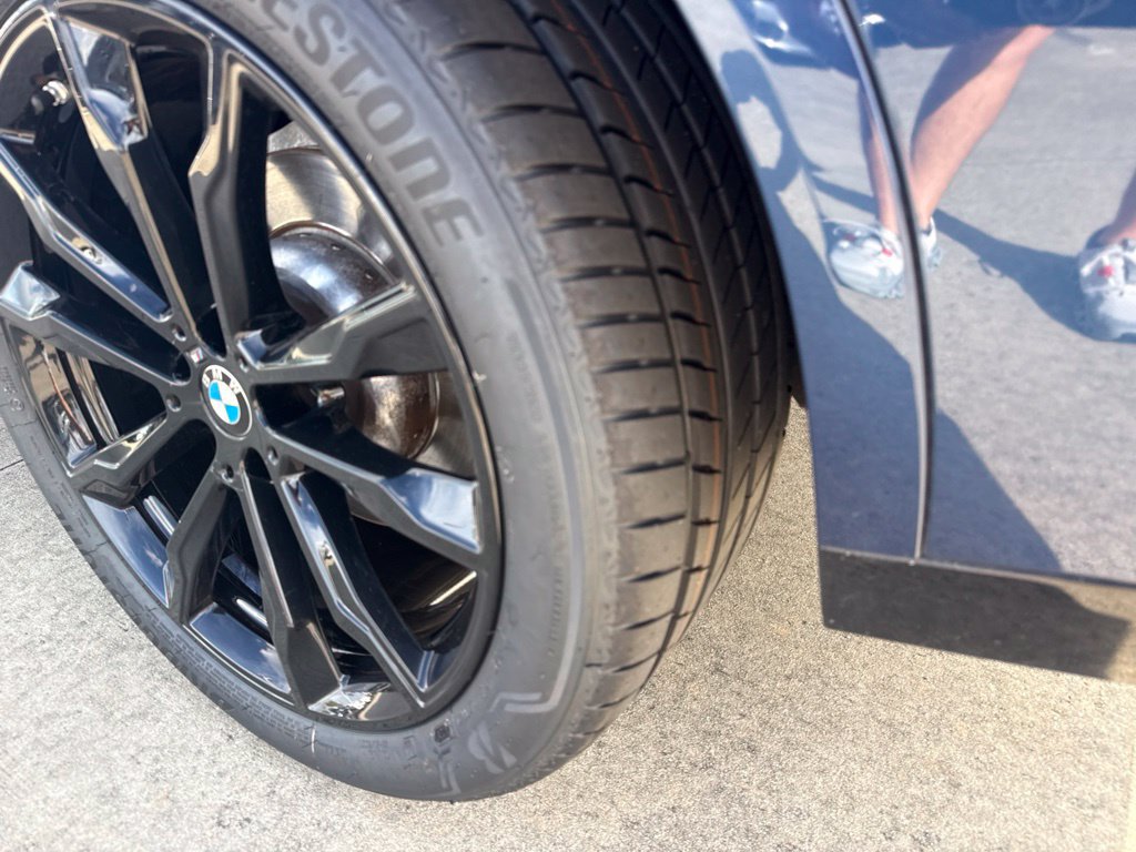 Certified 2024 BMW X4 xDrive30i w/ M Sport Package AWD/4WD image 11