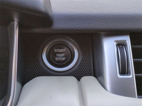 Used 2019 Land Rover Range Rover Sport Supercharged image 17