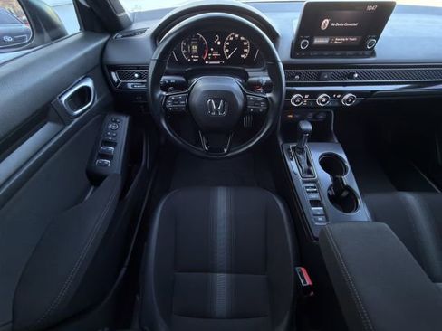 Used 2024 Honda Civic Sport image 11
