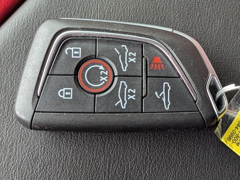 Used 2020 Chevrolet Corvette Stingray Preferred Conv w/ 2LT Preferred Equipment Group RWD image 29