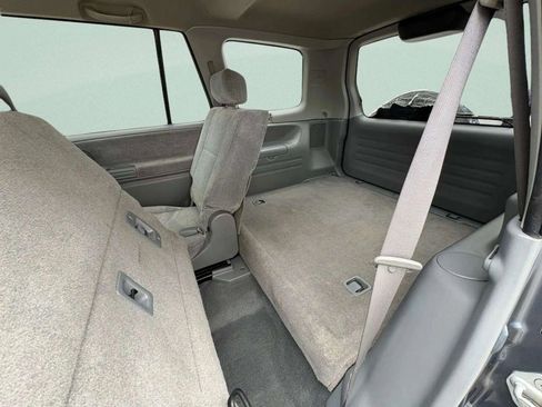 Used 2004 Suzuki XL7 LX image 25