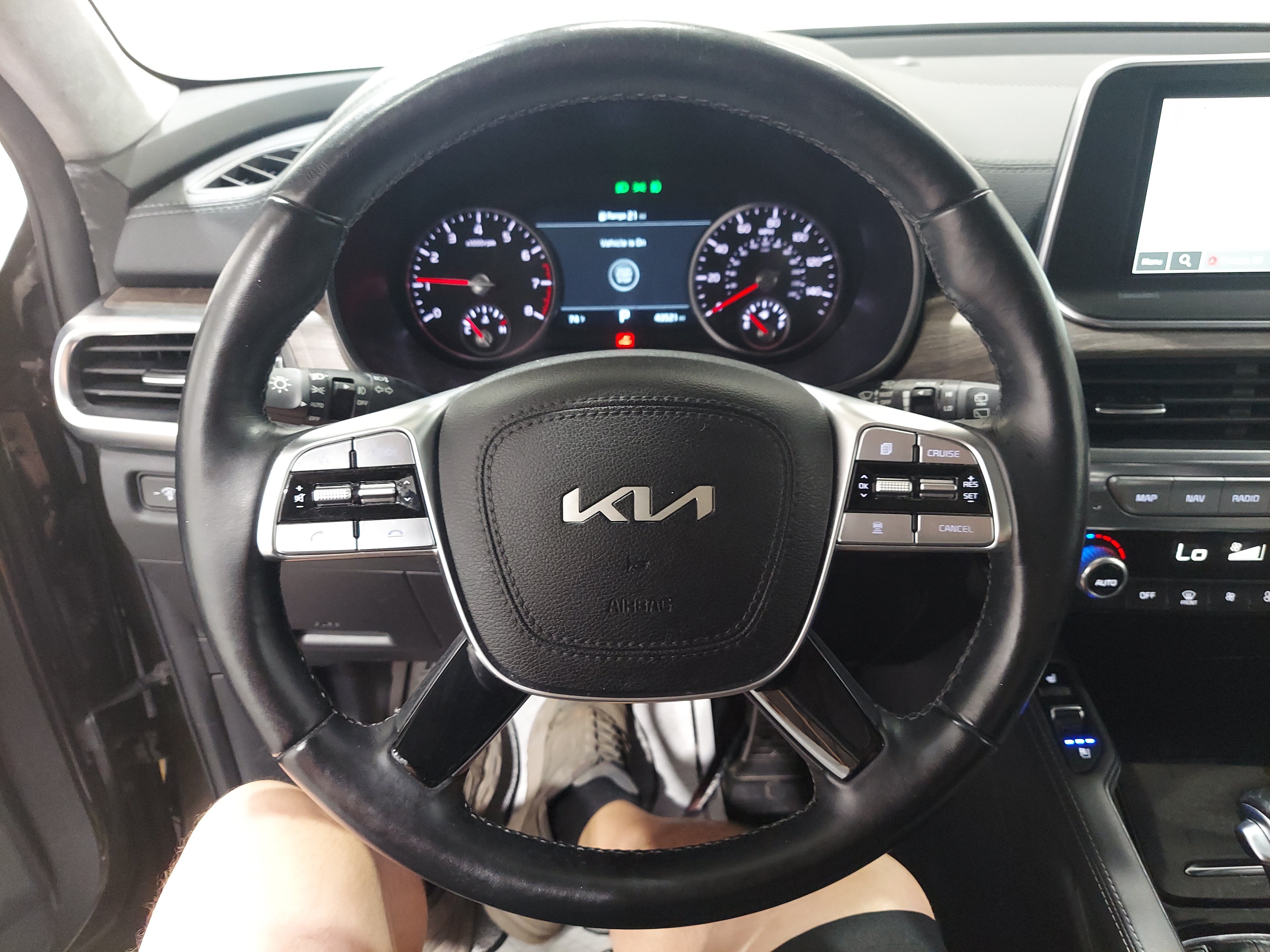 Used 2022 Kia Telluride SX AWD/4WD image 7