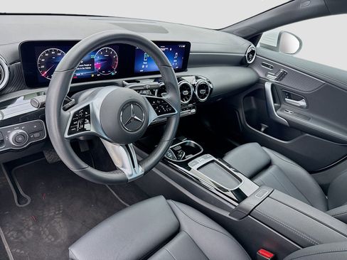 Used 2026 Mercedes-Benz CLA 250 image 7