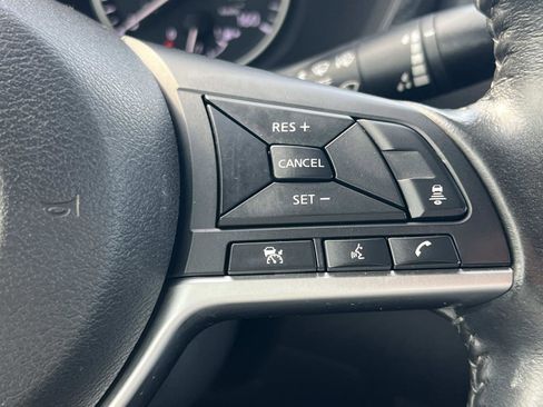 Used 2022 Nissan Sentra SV image 8