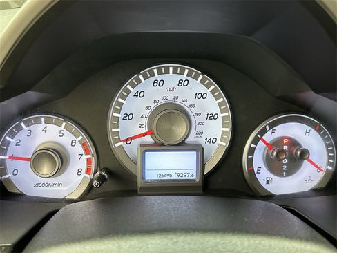 Used 2015 Honda Pilot Touring image 15