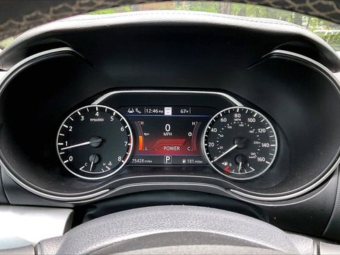 Used 2021 Nissan Maxima 3.5 SV w/ Floor Mat Group FWD image 10
