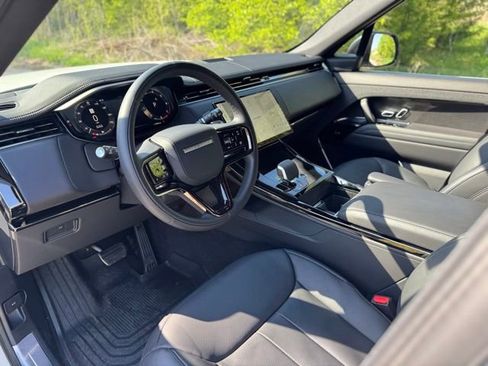 New 2026 Land Rover Range Rover Sport Dynamic SE AWD/4WD image 10