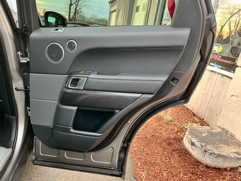 Used 2020 Land Rover Range Rover Sport HST image 46