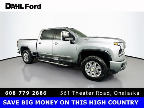 Used 2024 Chevrolet Silverado 2500 High Country image 1