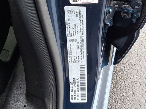 Certified 2023 RAM 1500 Big Horn w/ Trailer Tow Group image 28