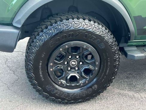 Used 2023 Ford Bronco Wildtrak AWD/4WD image 14