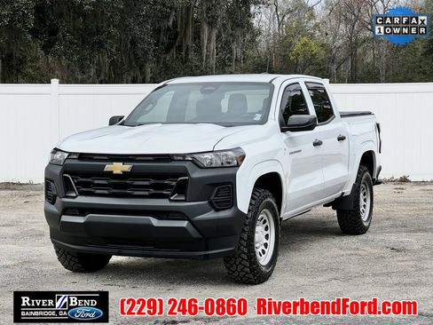 Used 2024 Chevrolet Colorado W/T image 1
