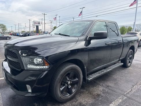 Used 2014 RAM 1500 Express w/ Black Ram 1500 Express Group AWD/4WD image 2