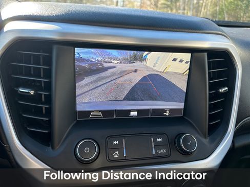 Used 2020 GMC Acadia SLT w/ Driver Alert Package II image 21