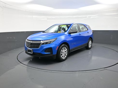 Used 2024 Chevrolet Equinox LS image 7