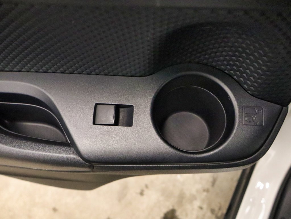 Used 2021 Toyota C-HR LE FWD image 48