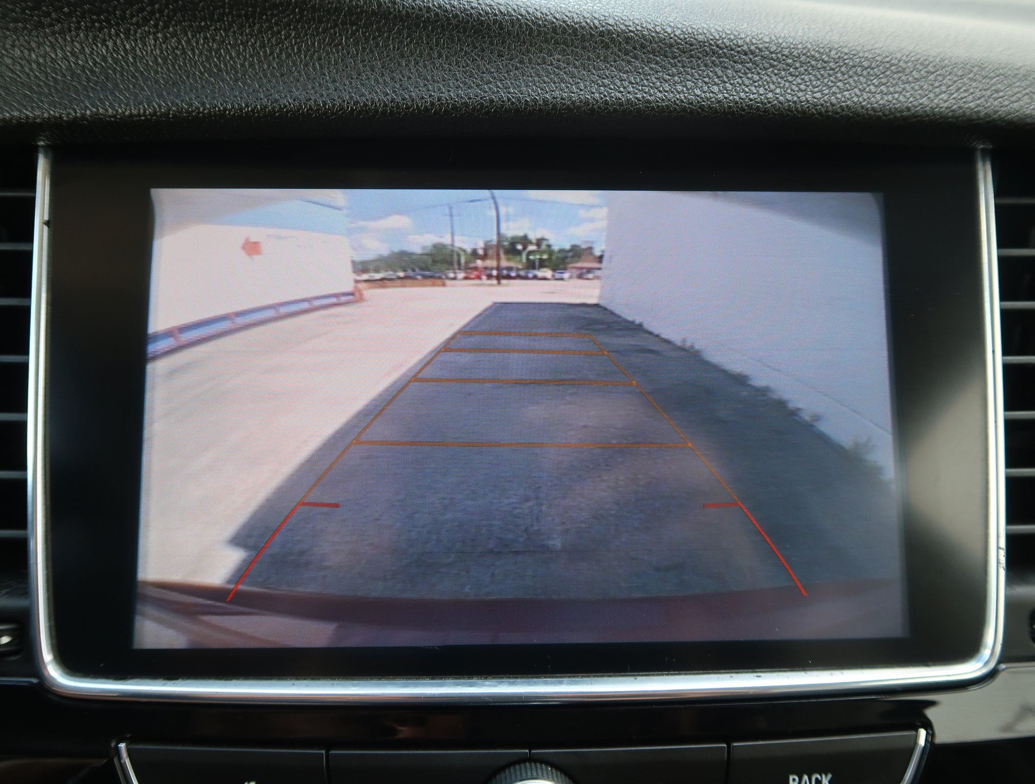 Used 2018 Buick Encore Preferred FWD image 18