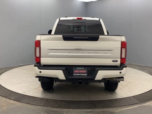 Used 2022 Ford F250 Platinum AWD/4WD image 4
