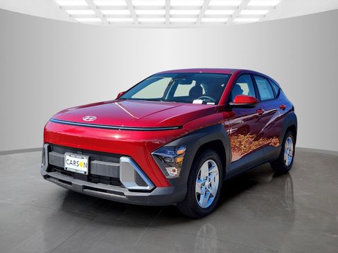 New 2026 Hyundai Kona SE image 3