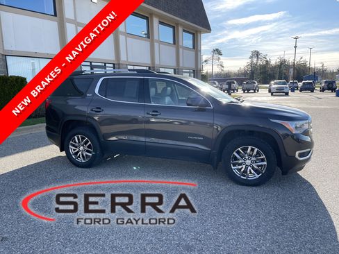 Used 2019 GMC Acadia SLT AWD/4WD image 1