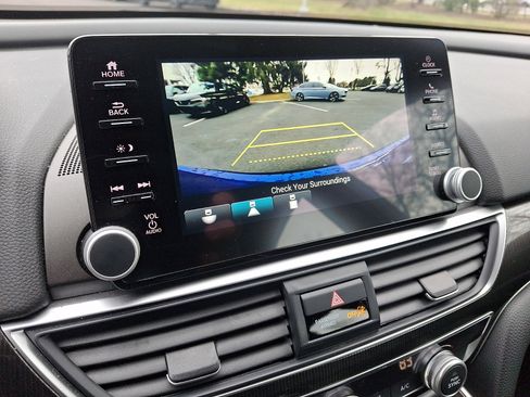 Used 2022 Honda Accord Sport image 17