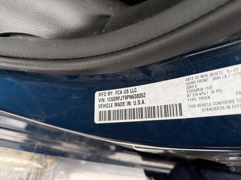 Used 2023 RAM 1500 Laramie image 27