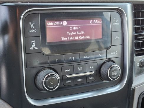 Used 2018 RAM 2500 Tradesman w/ Chrome Appearance Group image 24