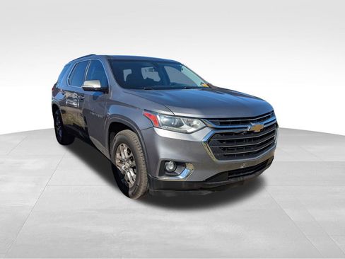 Used 2019 Chevrolet Traverse LT image 6