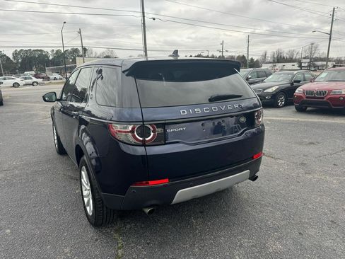 Used 2016 Land Rover Discovery Sport HSE image 4