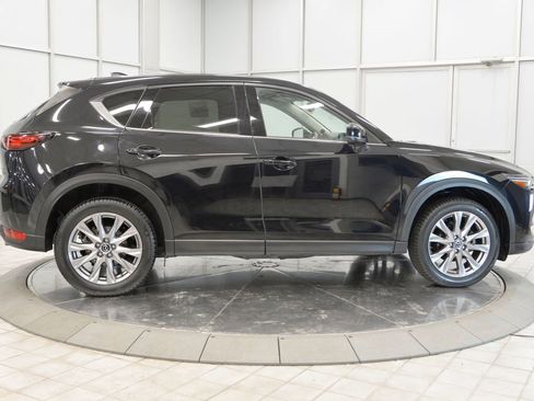 Used 2020 MAZDA CX-5 Grand Touring image 9