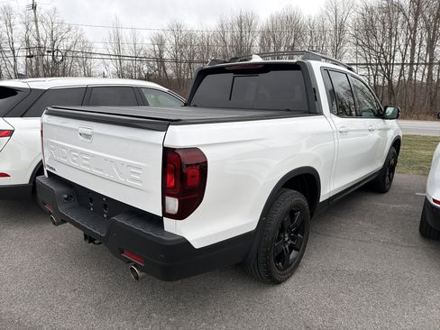 Used 2024 Honda Ridgeline Black Edition image 7