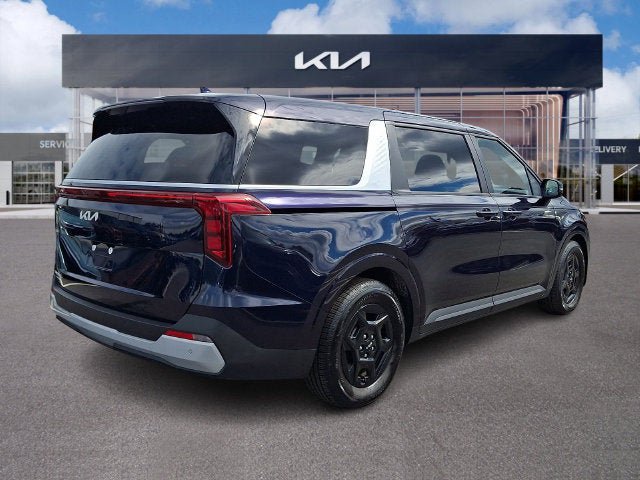 Used 2026 Kia Carnival FWD image 6